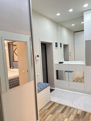 1 bedroom, WiFi - Apartment near to Airport (Tashkent)