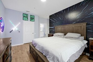 3 bedrooms, desk, travel cot, free WiFi - Windsor Hills Spacious Condo, Pool, Slides, By Disney (Kissimmee)