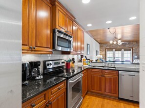 Stovetop - Villa by the Lake, Villa by the Lake- 3BR Condo at The Village on Lake Martin! (Dadeville)