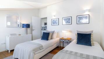 Apartment, 2 Bedrooms | 2 bedrooms, free WiFi