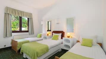 Villa, 3 Bedrooms | 3 bedrooms, iron/ironing board, free WiFi