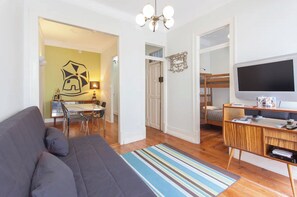 Apartment, 2 Bedrooms | Living area