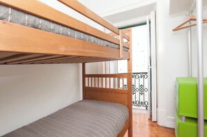 Apartment, 2 Bedrooms | 2 bedrooms, free WiFi