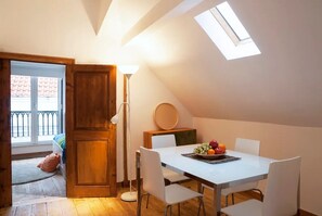 Apartment, 2 Bedrooms | Living area - Sol D'Alfama (Lisbon)