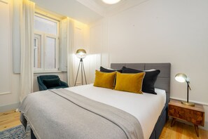2 bedrooms, iron/ironing board, free WiFi