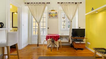 Appartement, 1 chambre | Coin séjour