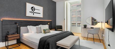 Apartment, 1 Bedroom | 1 bedroom, desk, free WiFi