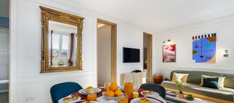 Historic Centre Modern Masterpiece W River Views