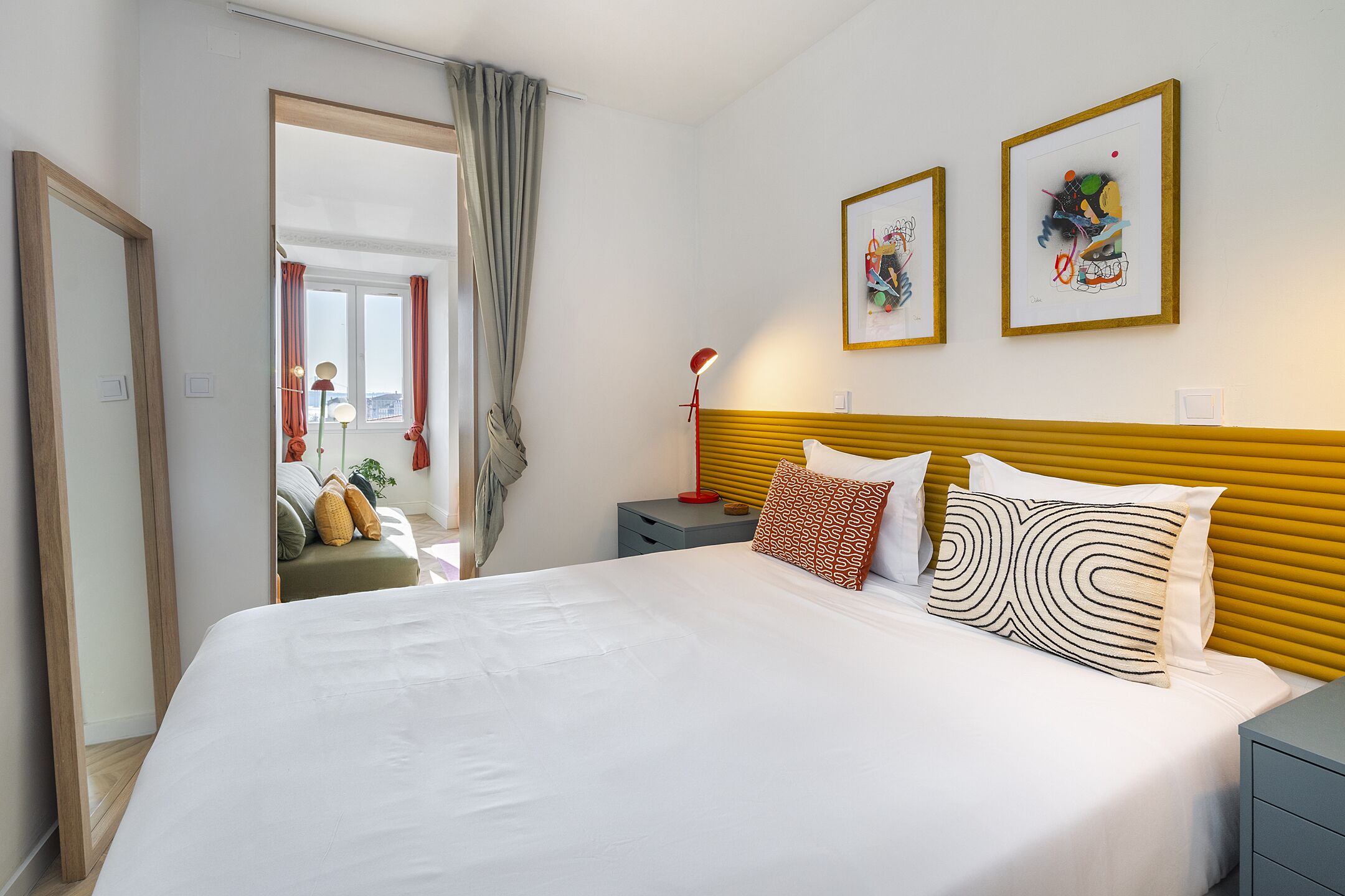 Appartement, 2 slaapkamers | 2 slaapkamers, een strijkplank/strijkijzer, gratis wifi