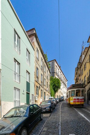 Esterni