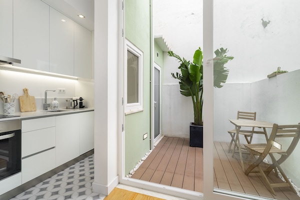 Apartment, 1 Bedroom | Living area