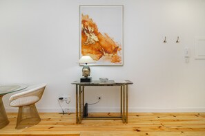 Apartment, 1 Bedroom | Living area