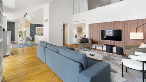 Nhà Duplex, 4 phòng ngủ | Khu phòng khách