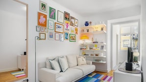 Apartment, 2 Bedrooms | Ruang tamu