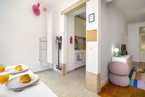 Apartment, 2 Bedrooms | Private kitchen | Electric kettle, toaster - Lisbon Urban Chic: Great For D Nomads & R Workers (Lisbon)