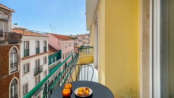 Apartment, 3 Bedrooms | Balcony