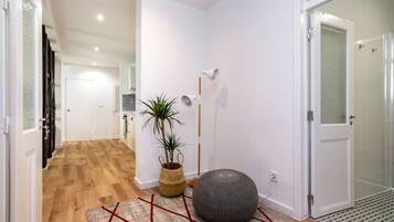 Apartment, 2 Bedrooms | Living area