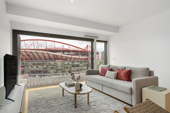 Living area - Urban Retreat W/Parking, Elevator & Ac By Benfica Stadium (Lisbon)