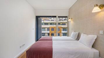 Apartment, 2 Bedrooms | 2 bedrooms, desk, iron/ironing board, free WiFi