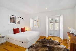 1 bedroom, iron/ironing board, free WiFi