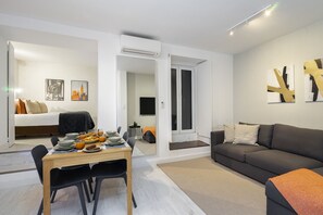 Apartment, 2 Bedrooms | Living area