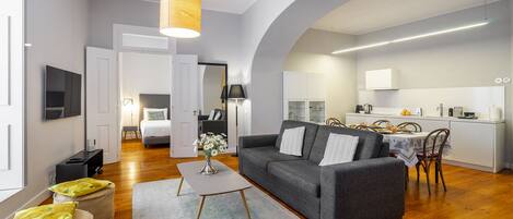 Apartment, 2 Bedrooms | Living area
