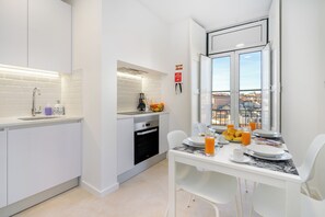 Apartment, 4 Schlafzimmer | Eigene Küche