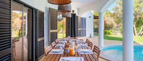 Villa, 4 Bedrooms | Terrace/patio
