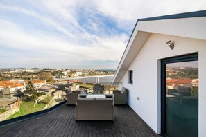 Apartment, 2 Bedrooms | Terrace/patio - C312 Riverside View Premium Apartment w/ AC & Terrac (Porto)