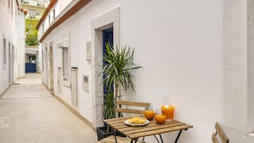 Studio | Terrace/patio