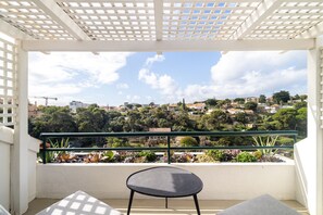 Apartment, 3 Bedrooms | Balcony