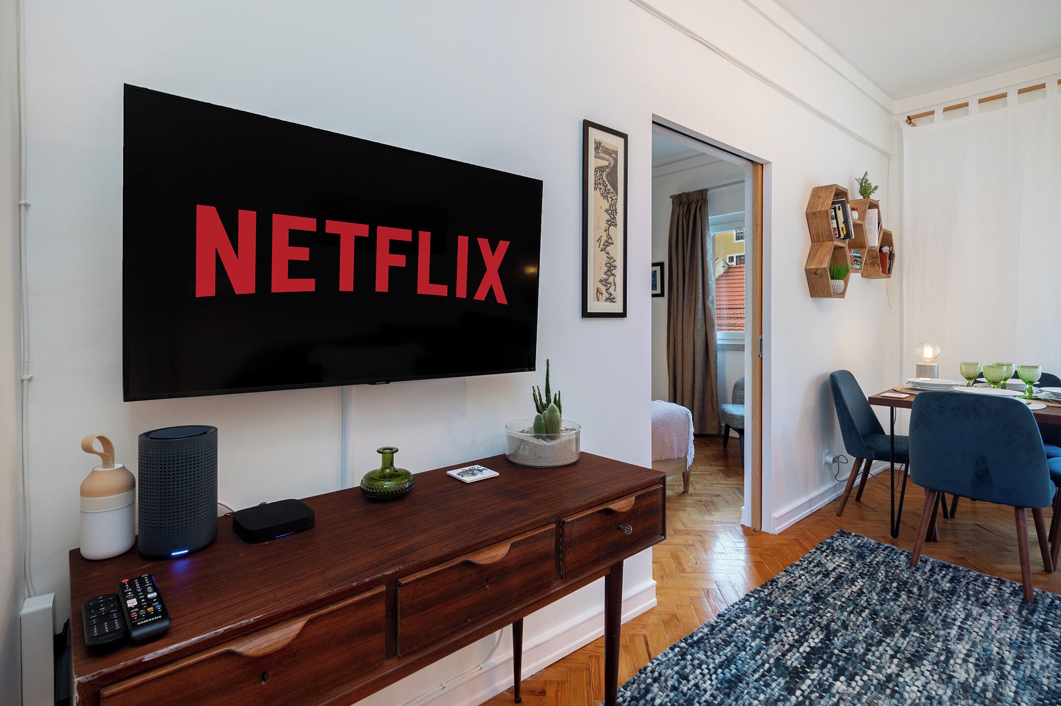 Apartment, 2 Bedrooms | Living area