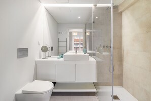Appartement, 1 chambre | Salle de bain