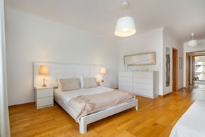 2 chambres, fer et planche à repasser, Wi-Fi gratuit