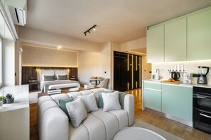 Living area - Lisbon Dream Stay Unmatched Elegance And Comfort (Lisbon)