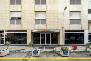 Front of property - Lisbon Dream Stay Unmatched Elegance And Comfort (Lisbon)