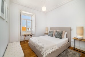 Apartment, 3 Bedrooms | 3 bedrooms, iron/ironing board, free WiFi - Classic Beauty & Modern Retreat In Príncipe Real (Lisbon)
