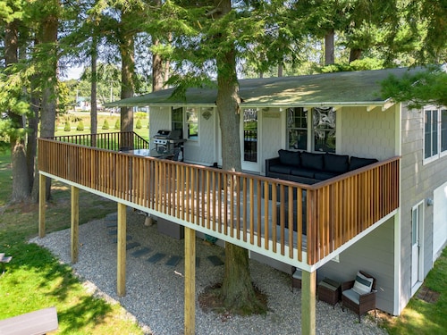 Lakefront w Dock-Pets OK-Amazing Views-Large Deck