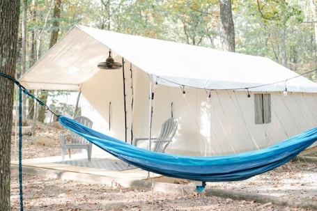 Property grounds. Site #34 Double Safari