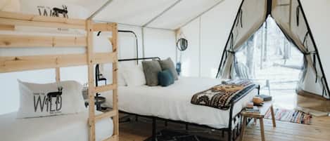 2 bedrooms