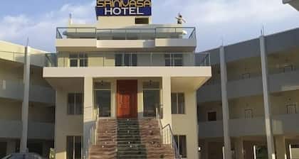 Srinivasa Hotel