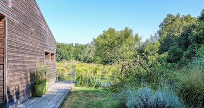 La cabane du Pont du Douet