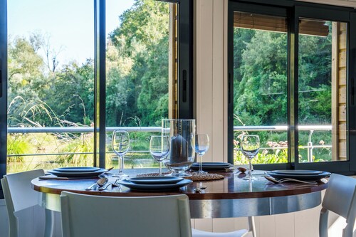 La Cabane du Pont du Douet