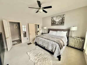 2 bedrooms, iron/ironing board, travel cot, free WiFi