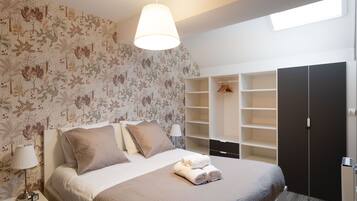 1 chambre, fer et planche Ă repasser, Wi-Fi gratuit, draps fournis