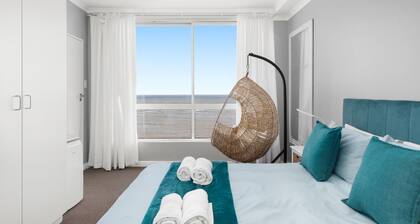 Odeon Towers 1102 - Two Bedroom Apartment, Sleeps 4