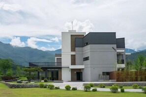 Exterior - The Silence Manor (Hualien)
