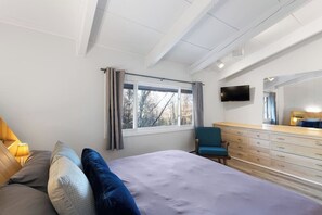 3 chambres, fer et planche à repasser, lit parapluie, Wi-Fi gratuit