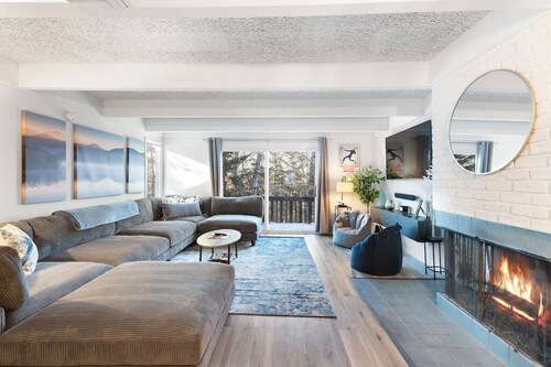 New! Vermont Getaway! Stratton - close to skiing!