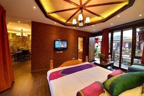 Room - Qiyu Yijingwan Inn (Lijiang)